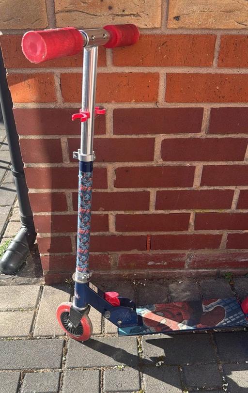 Buy & Sell West Midlands Walsall - Photos for 2 x kids scooters