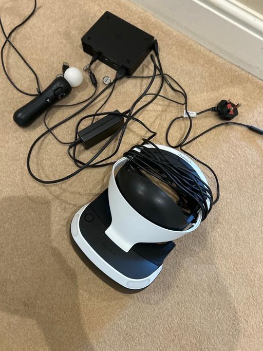 Buy & Sell Hertfordshire St. Albans - Photos for Sony PSVR Headset & Motion controller