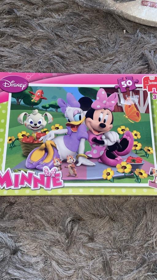 Buy & Sell West Midlands Wolverhampton - Photos for Minnie Mouse jigsaw puzzle