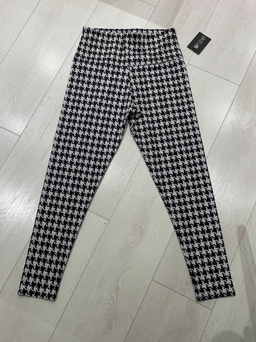 Buy & Sell Albany Park South East London - Photos for Dogtooth style leggings - new with tags