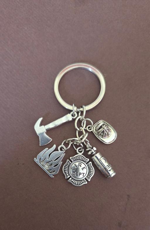 Buy & Sell Kent Thanet - Photos for FIREMAN THEME KEYRING