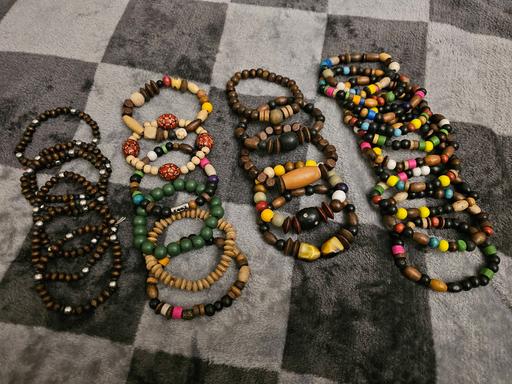Buy & Sell Stretford Trafford - Photos for 27 WOODEN BRACELETS