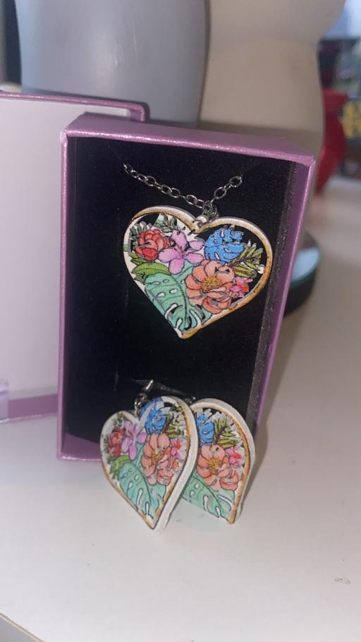 Buy & Sell Bilston Wolverhampton - Photos for Jewellery set