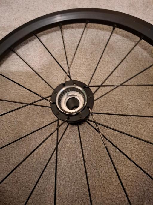 Buy & Sell South East London Lambeth - South East London - Photos for Brompton size bike wheels