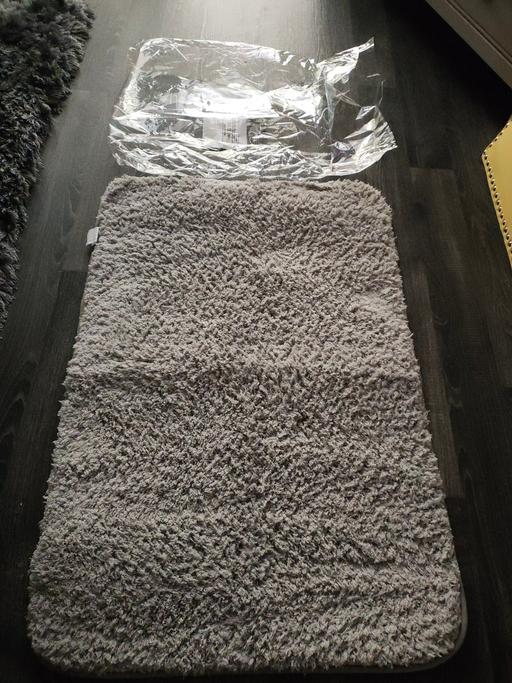 Buy & Sell South Yorkshire Rotherham - Photos for New Large grey bath mat