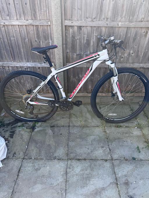 Buy & Sell West London Hillingdon - Photos for specialised bike