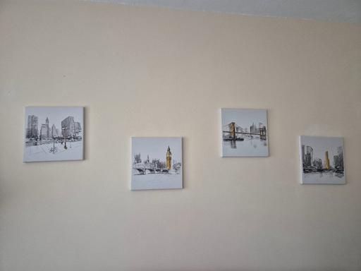Buy & Sell South West London Streatham Common - South West London - Photos for Beautiful set of Canvases