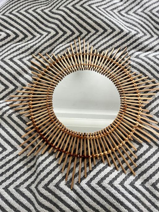 Buy & Sell Kent Medway - Kent - Photos for Wicker Effect Mirror 44cm x 44cm