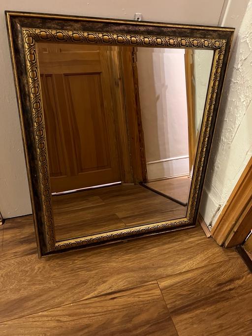 Buy & Sell East London Manor Park - East London - Photos for Wall mirror