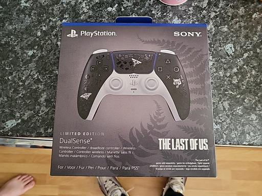 Buy & Sell West Midlands Sandwell - Photos for ps5 controller limited edition