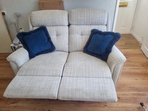 Buy & Sell Greater Manchester Bolton - Photos for Reclining 2 seater and armchair set