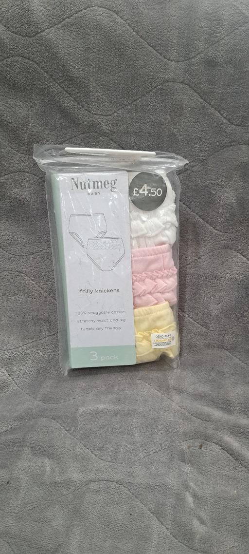 Buy & Sell West Midlands Birmingham - Photos for Nutmeg Frilly knickers 0-3 m