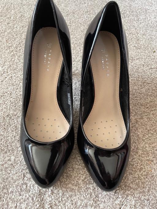 Buy & Sell Kent Thanet - Photos for Black patent Stiletto heel