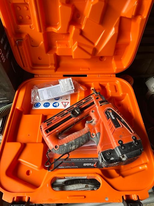 Buy & Sell South East London Tulse Hill - South East London - Photos for Paslode IM65 F16 Lithium 12 Gauge nailer