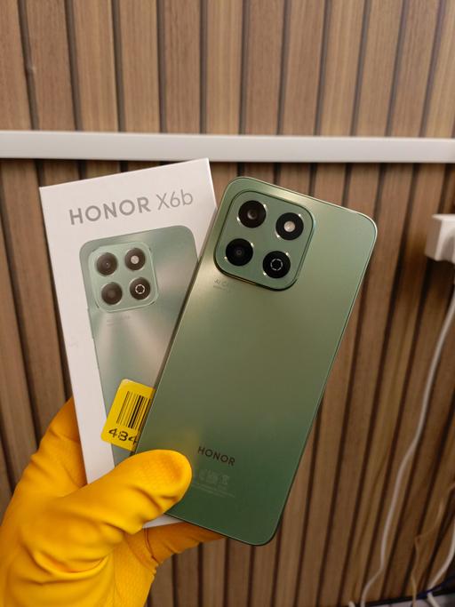 Buy & Sell Greater Manchester Trafford - Photos for Honor X6B 128GB brand new just box opened