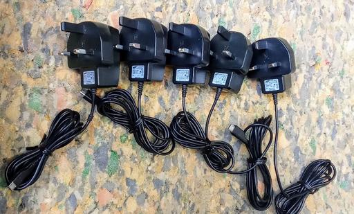 Buy & Sell South East London Kidbrooke - South East London - Photos for Samsung Micro-Usb Chargers Job lot x5