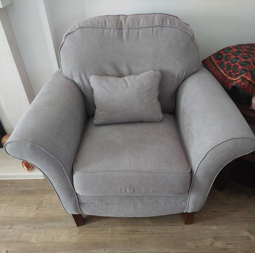 Buy & Sell Hertfordshire Broxbourne - Photos for Furniture Village 1 Single Seater Grey Sofa N