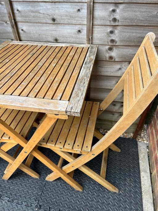 Buy & Sell Buckinghamshire Aylesbury - HP21 - Photos for Garden Table and chairs