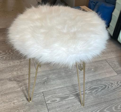 Buy & Sell West Midlands Dudley - Photos for Stool