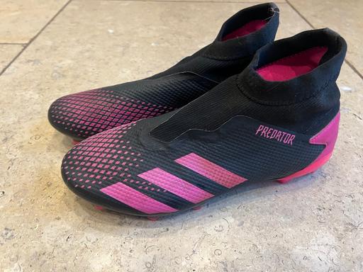 Buy & Sell Derbyshire High Peak - Photos for ADIDAS PREDATOR 20.3 LL FG 8 and half