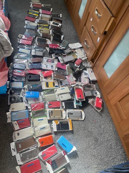 Buy & Sell West Midlands Birmingham - Photos for 125x Mobile cases job lot