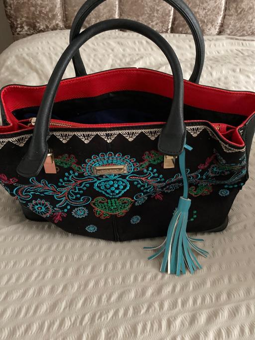 Buy & Sell Ettingshall Wolverhampton - Photos for Ladies river island bag