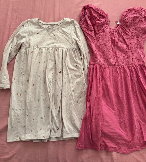 Buy & Sell Surrey Epsom and Ewell - Photos for Girls dresses and tops ( Age 6-7 yrs )