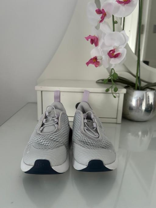 Buy & Sell East London Newbury Park - East London - Photos for Unisex shoes size 27 or 9.5