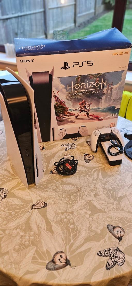 Buy & Sell West Midlands Wolverhampton - Photos for PlayStation 5 disc console