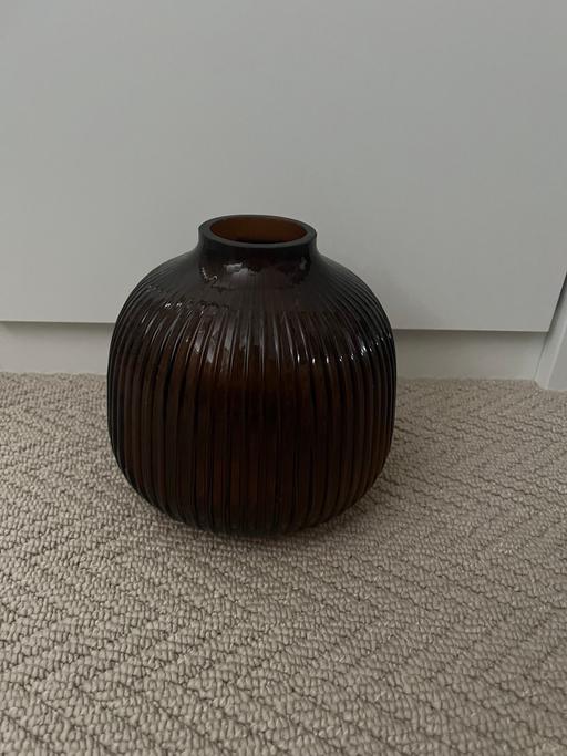 Buy & Sell Bradley Fold Bury - Photos for Brown ribbed vase