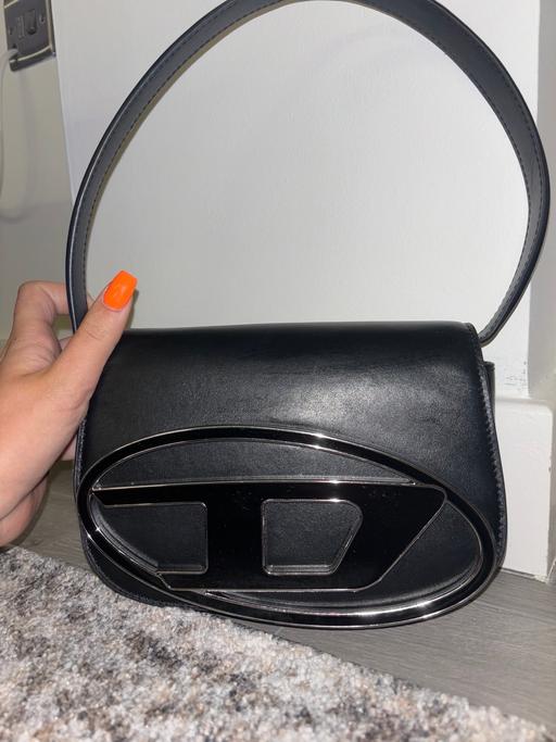 Buy & Sell Buckinghamshire Milton Keynes - Photos for Diesel shoulder bag