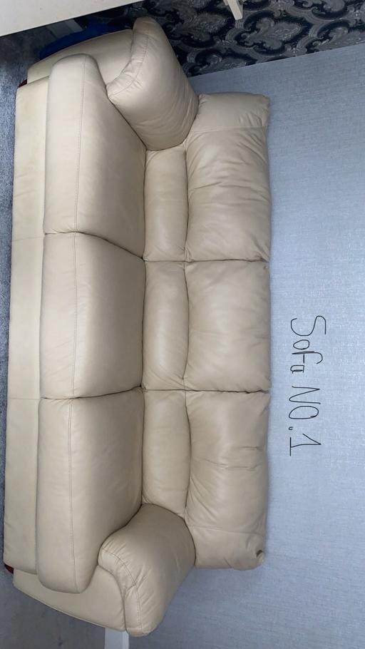 Buy & Sell West Midlands Birmingham - Photos for Cream/Beige Sofas