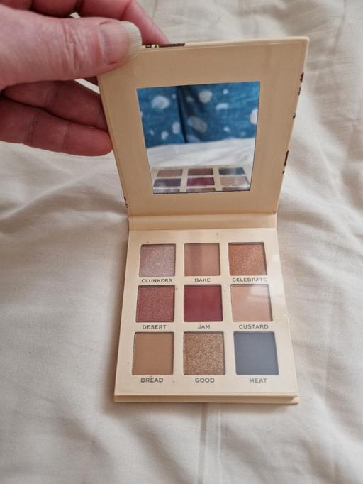 Buy & Sell Kent Thanet - Photos for bn Friends eyeshadow pallette