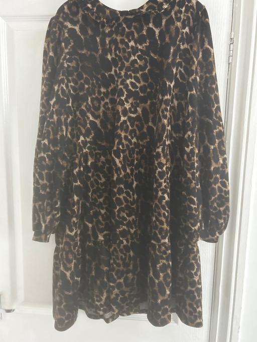 Buy & Sell South Yorkshire Barnsley - Photos for Short dress size 14 ex condition