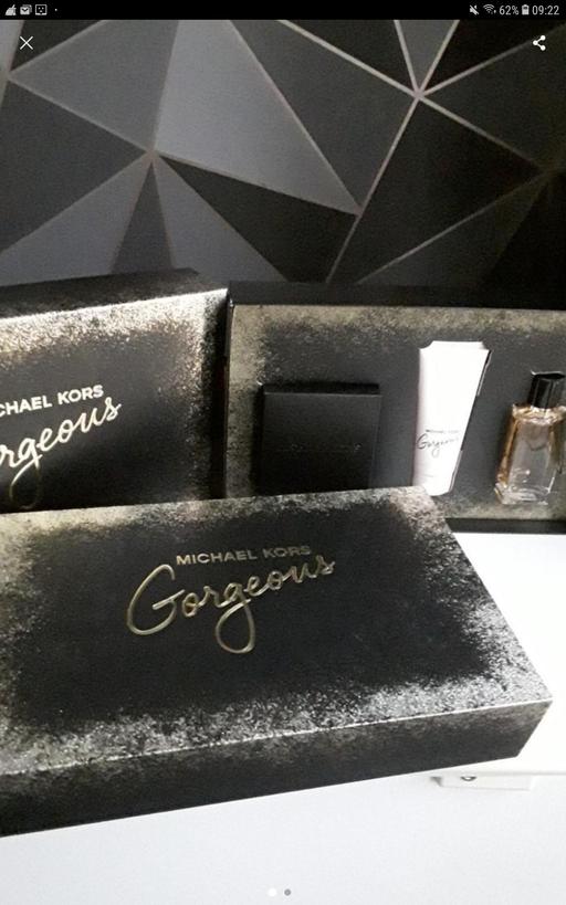 Buy & Sell Worcestershire Redditch - Photos for perfume gift set