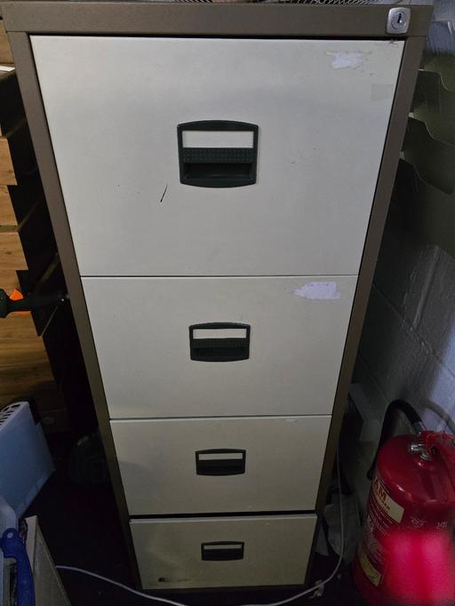 Buy & Sell Essex Basildon - Photos for 2 x filing cabnets