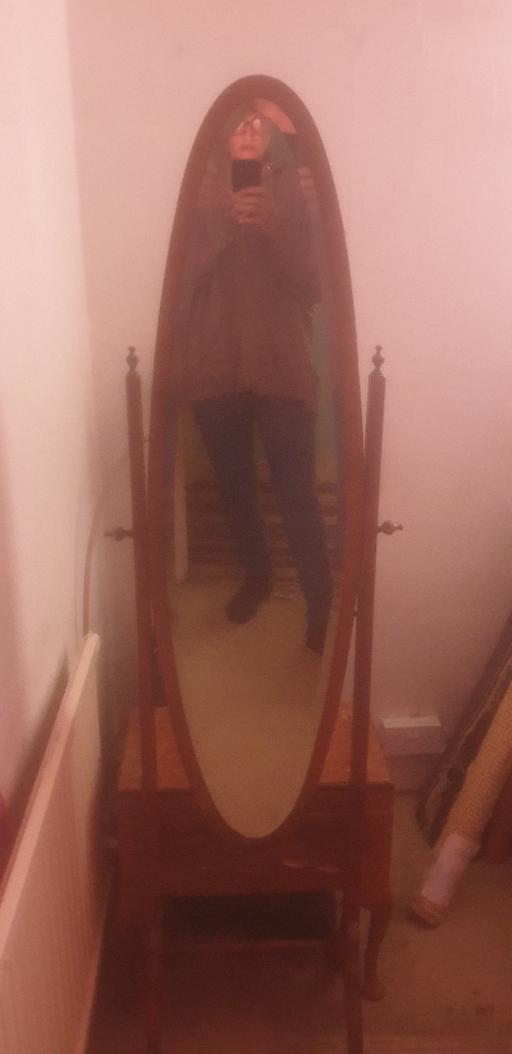 Buy & Sell West Yorkshire Wakefield - Photos for vintage wooden mirror