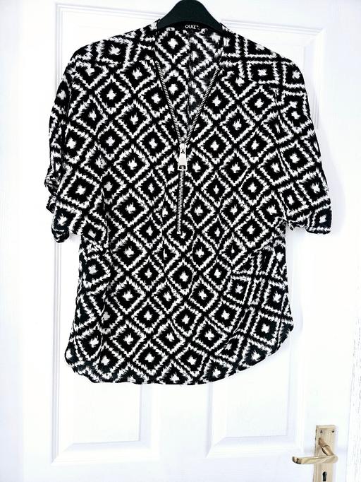Buy & Sell South Yorkshire Doncaster - Photos for Patterned top..very generous size 10