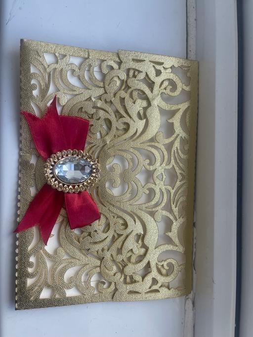 training Worcestershire Redditch - Photos for Gold envelopes with large diamanté and bow