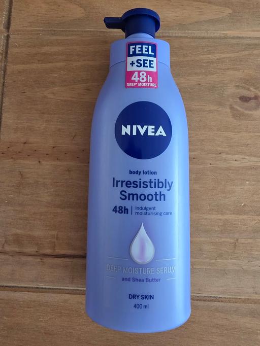 Buy & Sell Lancashire Blackpool - Photos for Nivea deep moisture serum 400ml NEW