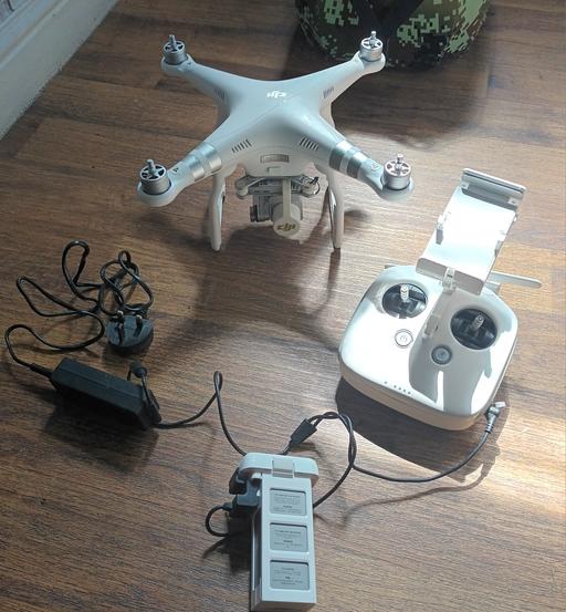 Buy & Sell West Midlands Walsall - Photos for DJI PHANTOM 3 ADVANCED DRONE