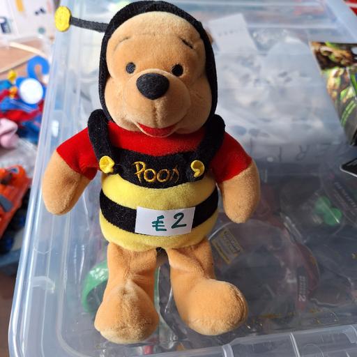Buy & Sell West Midlands Sandwell - Photos for Winnie The Pooh plush