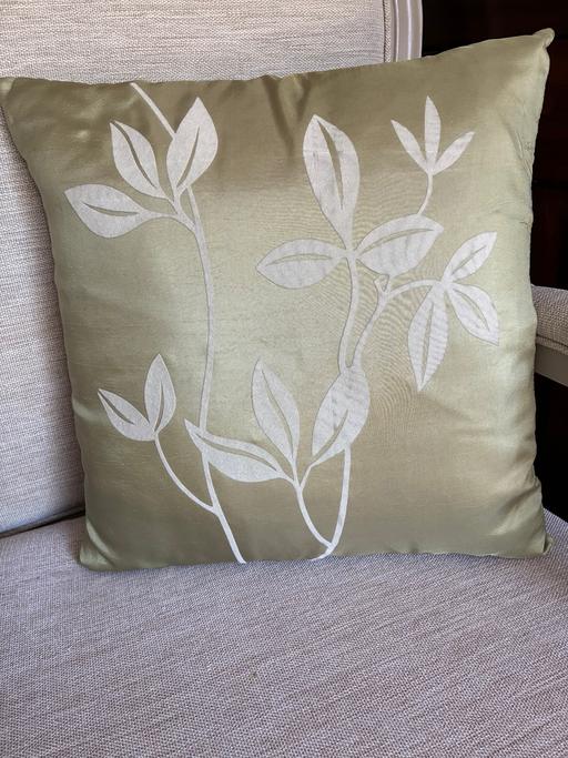 Buy & Sell West Midlands Dudley - Photos for Green Cushion