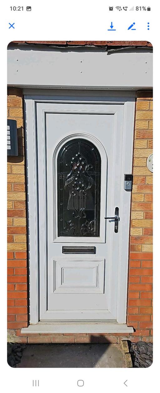 Vehicles Merseyside Knowsley - Photos for front door