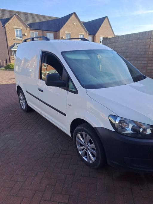 Vehicles Bedfordshire Bedford - Photos for vw Caddy blue Motion