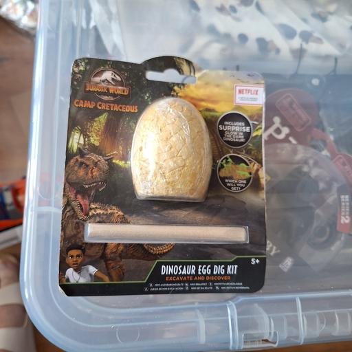 Buy & Sell West Midlands Sandwell - Photos for Dinosaur Egg dig kit