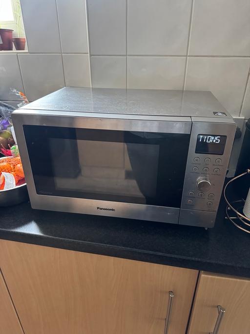 Buy & Sell East London Newbury Park - East London - Photos for Panasonic Microwave Oven