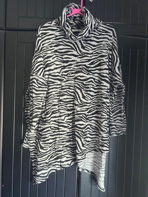 Buy & Sell Bells Mill Dudley - Photos for Long jumper size 10/12