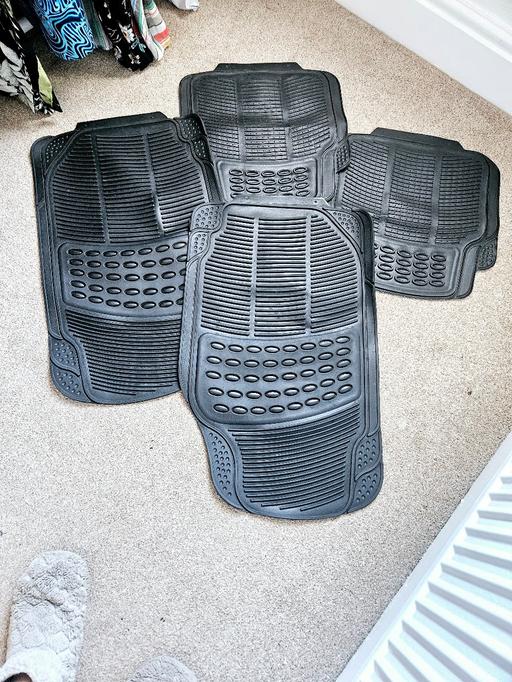 Vehicles South Yorkshire Doncaster - Photos for Set of 4 rubber car mats..NEW