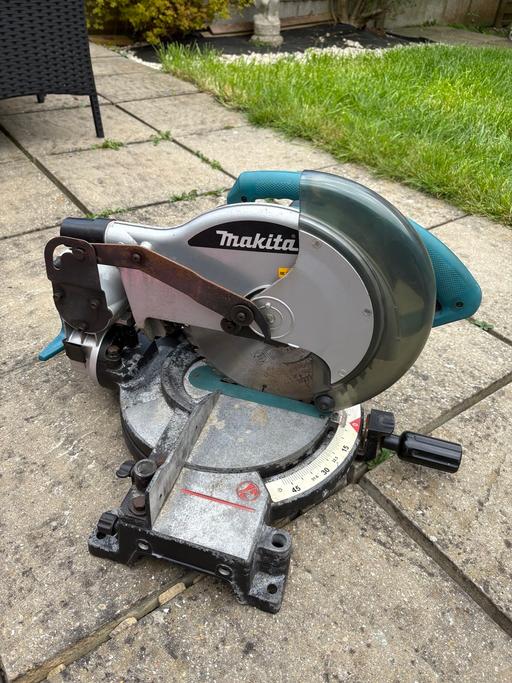 Buy & Sell Kent Tonbridge and Malling - Photos for Makita mitre saw